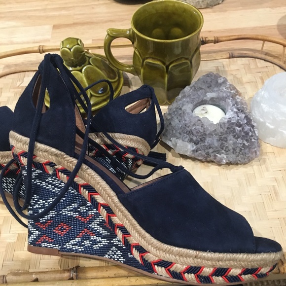 Lace up CABI wedge sandal espadrilles southwestern - Picture 4 of 7